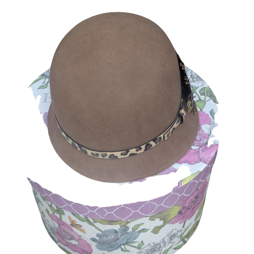 Vintage Style 100% Wool Cloche Hat Brown Feather Flower Flapper RN17730 - Picture 3 of 5